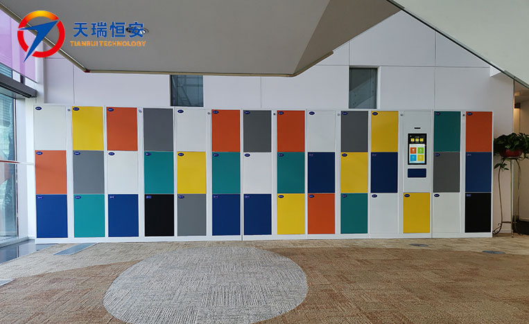 智能書包柜