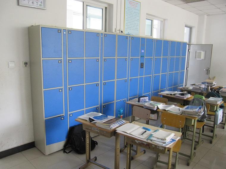 【天瑞恒安】電子存包柜適用于生活中常見的哪些行業(yè)？